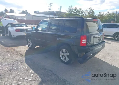 2016 Jeep Patriot Latitude из США, поврежденный, VIN 1C4NJRFB1GD580278
